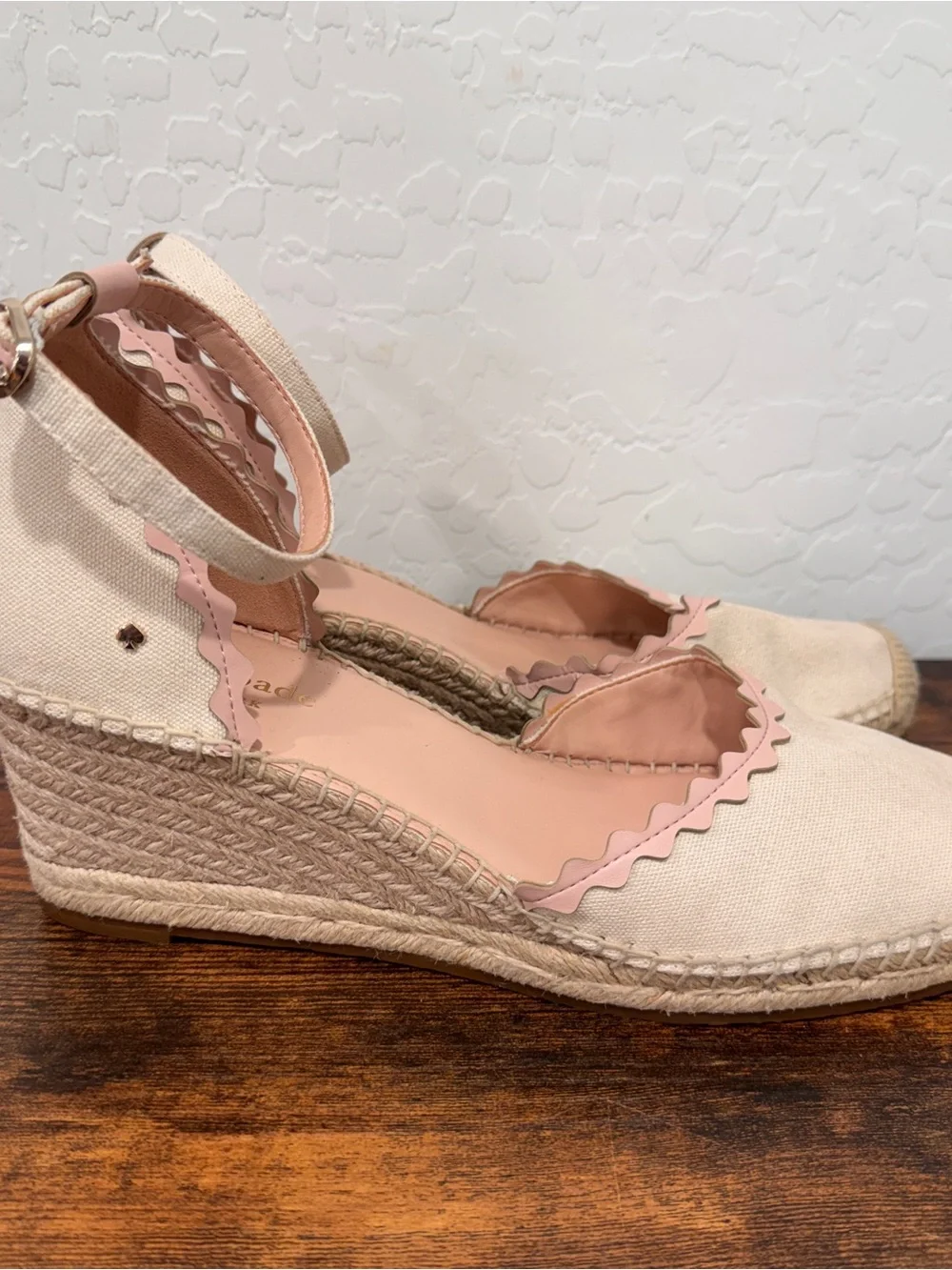 Kate Spade Thea Wedge Espadrille Sandals Womens 10 Heels Scalloped Edge Classic